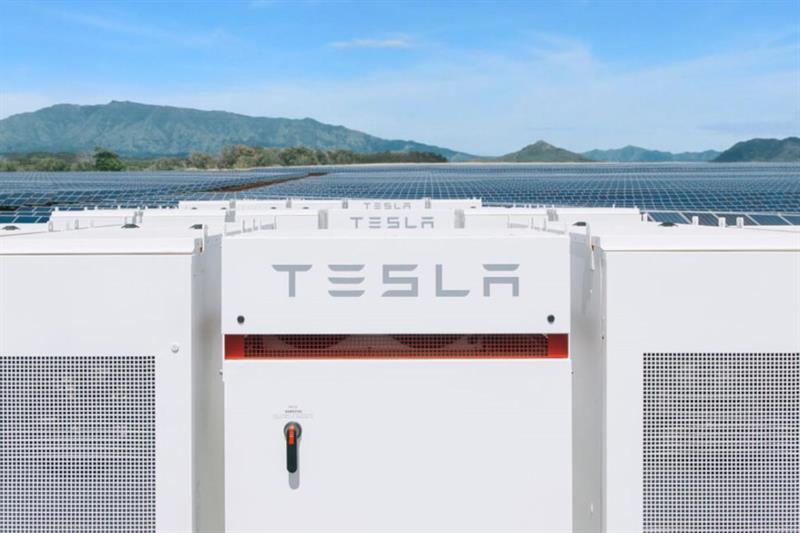 Tesla delivers Australian megabattery on time